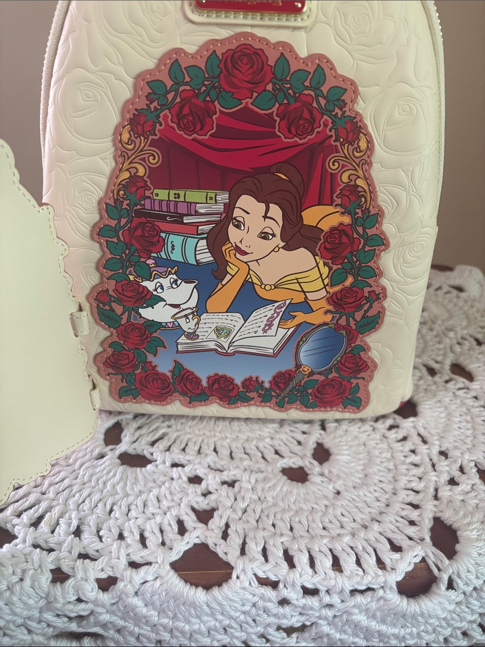 Loungefly Disney Beauty and The Beast Belle in The Library Bag/Backpack NWT - Picture 2 of 6